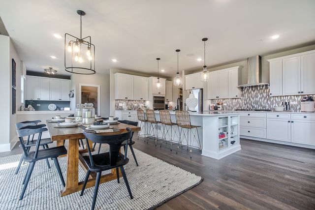 120 39th Street, Downers Grove, IL 60515