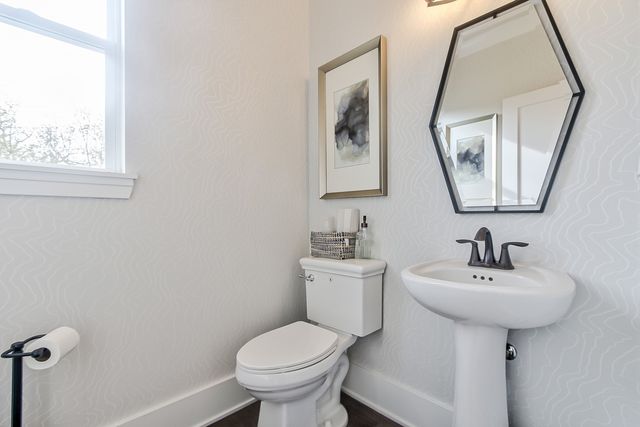 120 39th Street, Downers Grove, IL 60515