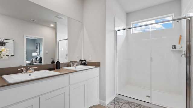 9744 MCCLANE FARM Drive, Fort Worth, TX 76036