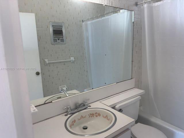 7800 carlyle Ave. 6C, Miami Beach, FL 33141