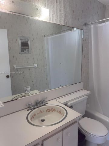 7800 carlyle Ave. 6C, Miami Beach, FL 33141