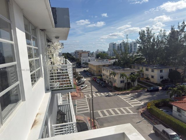 7800 carlyle Ave. 6C, Miami Beach, FL 33141