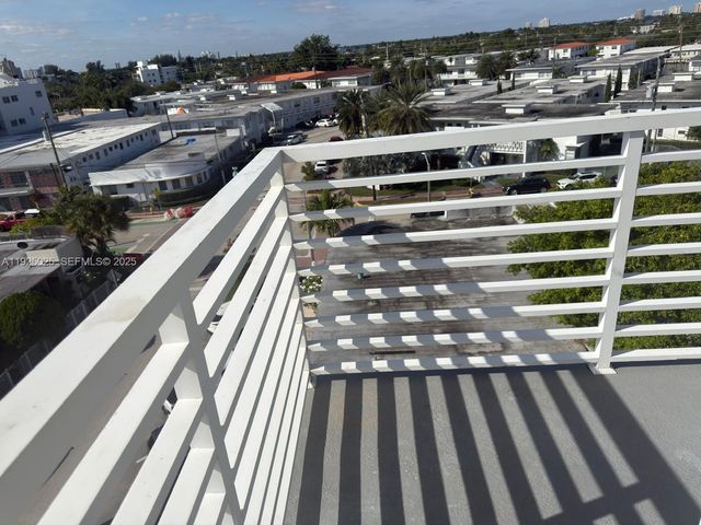 7800 carlyle Ave. 6C, Miami Beach, FL 33141