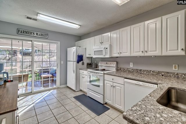 108 Merowey Court, Chapin, SC 29036