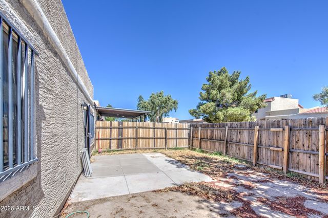 401 E Pecan Road, Phoenix, AZ 85040