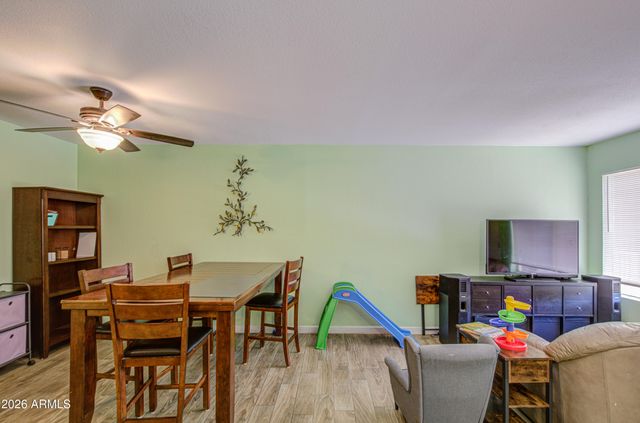 401 E Pecan Road, Phoenix, AZ 85040
