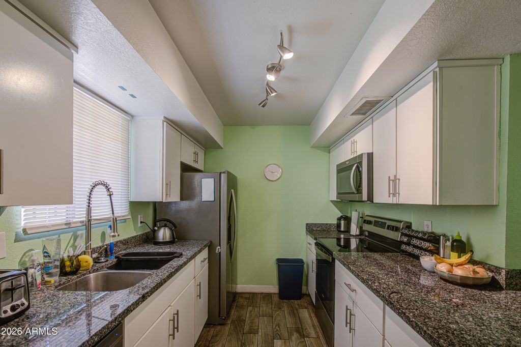 401 E Pecan Road, Phoenix, AZ 85040 — photo 4