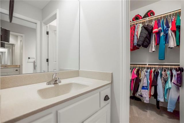 16416 ROSEHILL Street, Overland Park, KS 66221