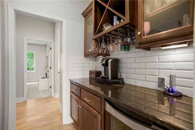 16416 ROSEHILL Street, Overland Park, KS 66221