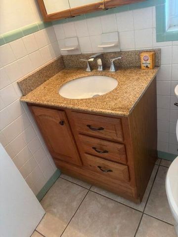 400 Northlake Court 204, North Palm Beach, FL 33408