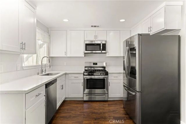 1617 N Gordon Court, Pomona, CA 91768