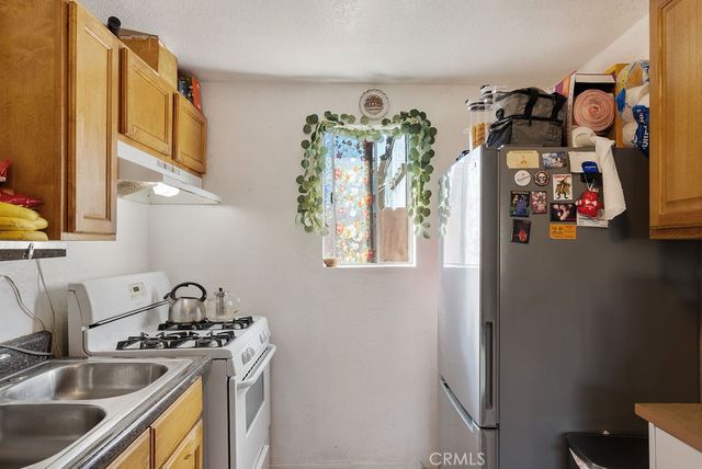7032 Somerset, Paramount, CA 90723