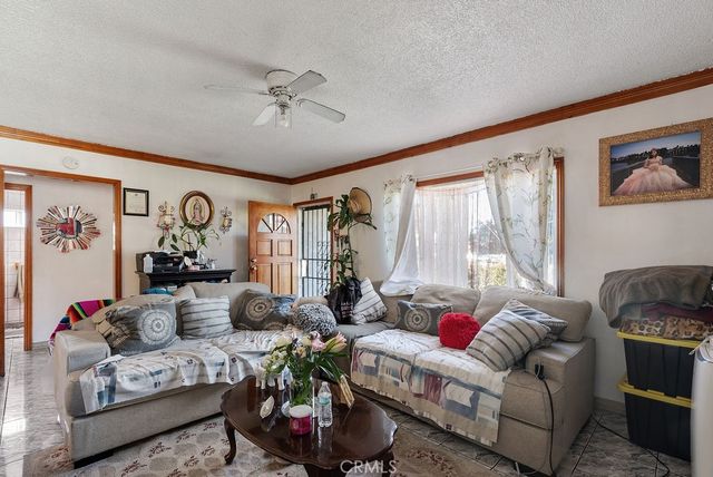 7032 Somerset, Paramount, CA 90723