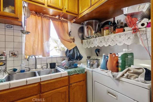 7032 Somerset, Paramount, CA 90723
