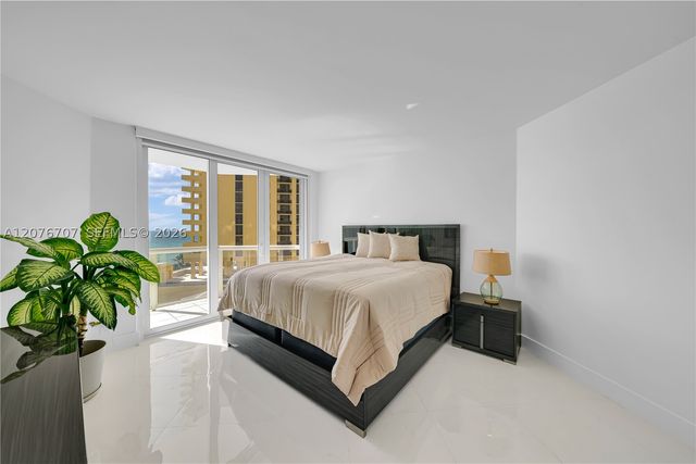 16425 Collins Ave 712, Sunny Isles Beach, FL 33160