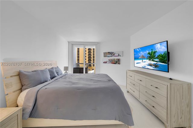 16425 Collins Ave 712, Sunny Isles Beach, FL 33160