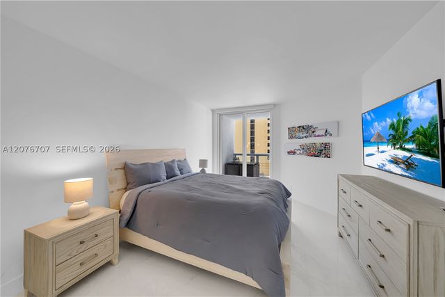 16425 Collins Ave 712, Sunny Isles Beach, FL 33160