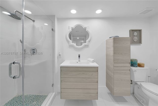 16425 Collins Ave 712, Sunny Isles Beach, FL 33160