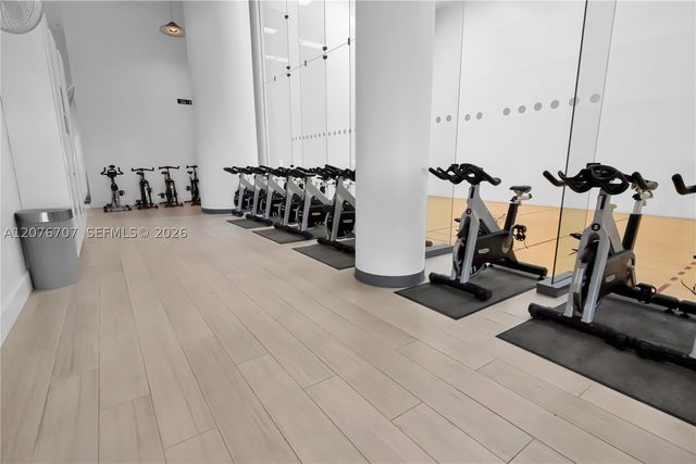 16425 Collins Ave 712, Sunny Isles Beach, FL 33160