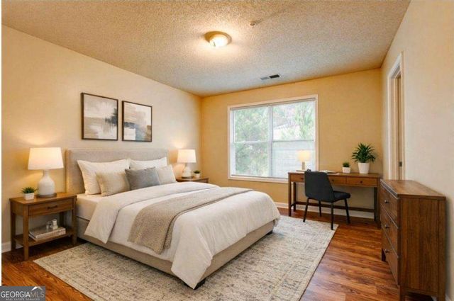 2837 Laurel Ridge Circle, East Point, GA 30344