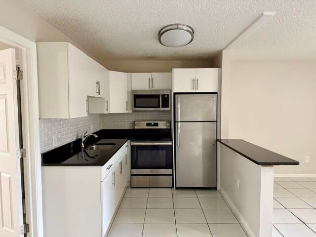 914 N Federal Highway 3, Lake Worth Beach, FL 33460