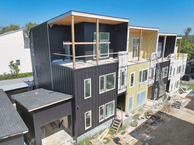 110 N 9th St, Nashville, TN 37206
