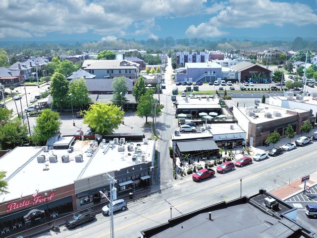 110 N 9th St, Nashville, TN 37206