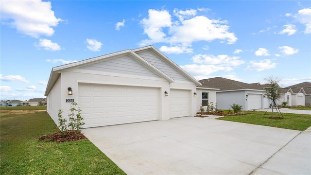 2085 LASSO LOOP, Eagle Lake, FL 33839