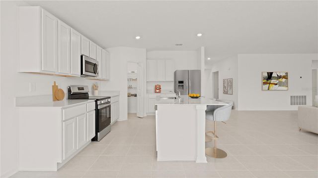 2085 LASSO LOOP, Eagle Lake, FL 33839