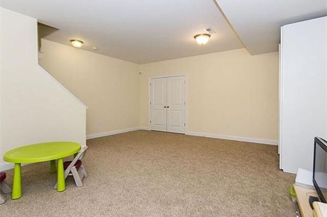 58 Prospect St 58, Newton, MA 02465