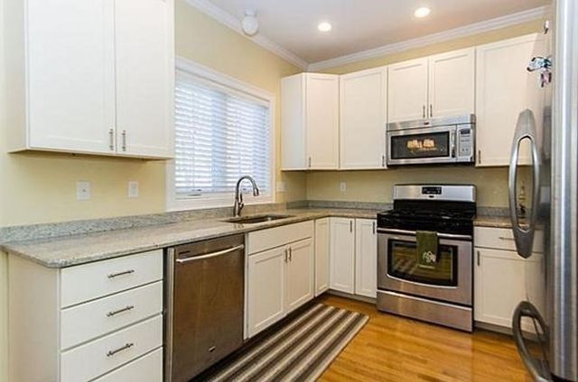 58 Prospect St 58, Newton, MA 02465