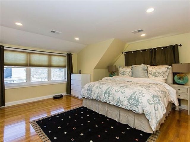 58 Prospect St 58, Newton, MA 02465