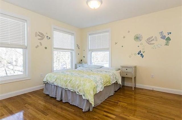 58 Prospect St 58, Newton, MA 02465