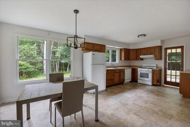 2455 GRANT AVE, Williamstown, NJ 08094