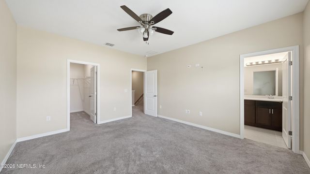 13106 ANNIES WALK Drive, Jacksonville, FL 32218