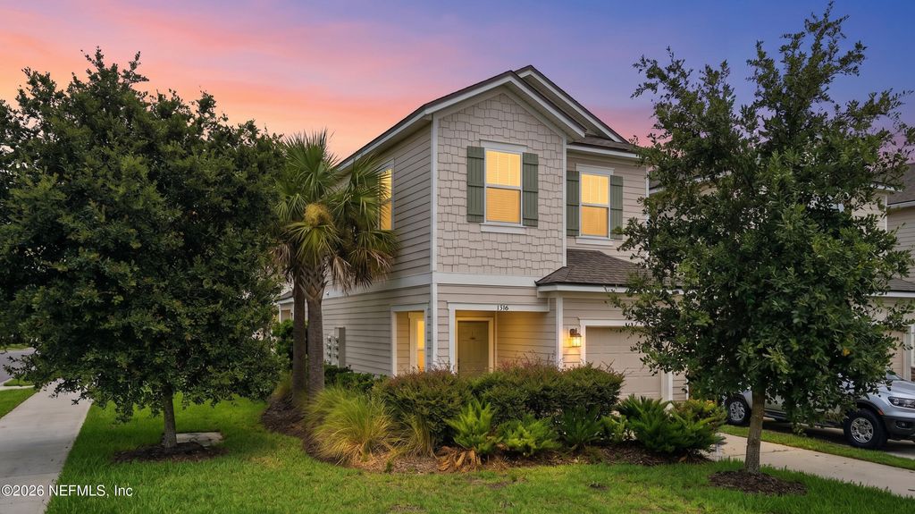 13106 ANNIES WALK Drive, Jacksonville, FL 32218
