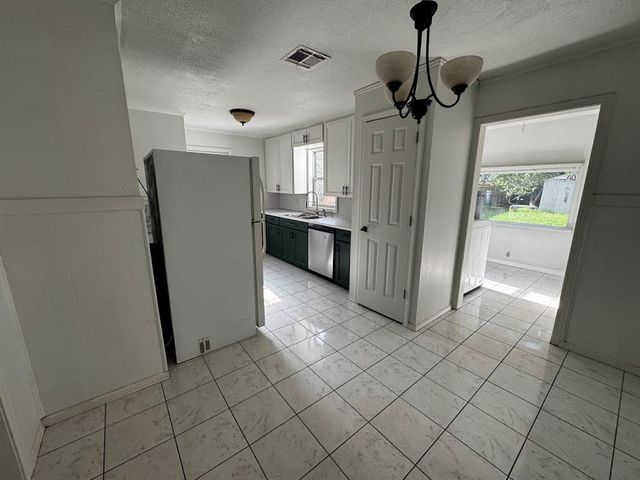 111 E Dale Street, Norman, OK 73069