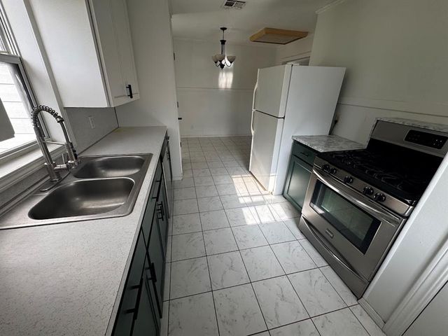 111 E Dale Street, Norman, OK 73069
