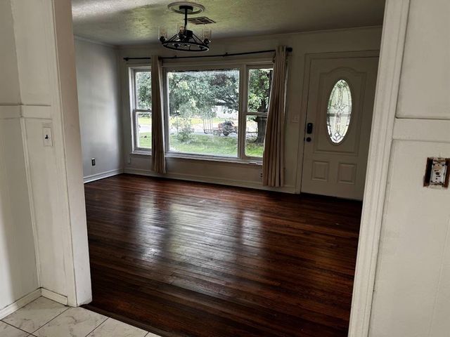 111 E Dale Street, Norman, OK 73069