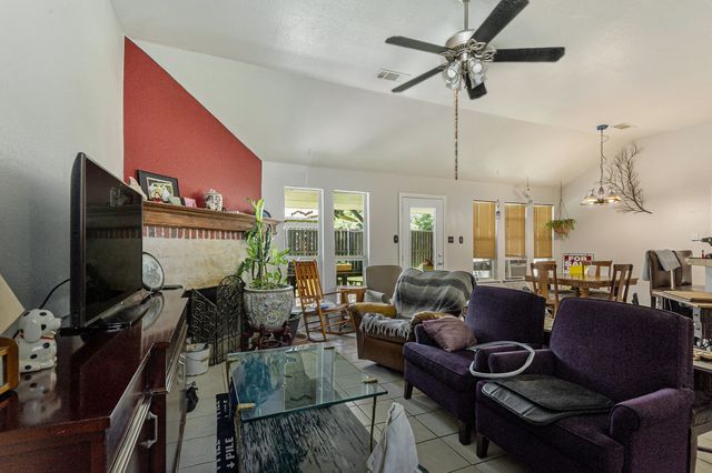 4108 Menzer Road, Fort Worth, TX 76103