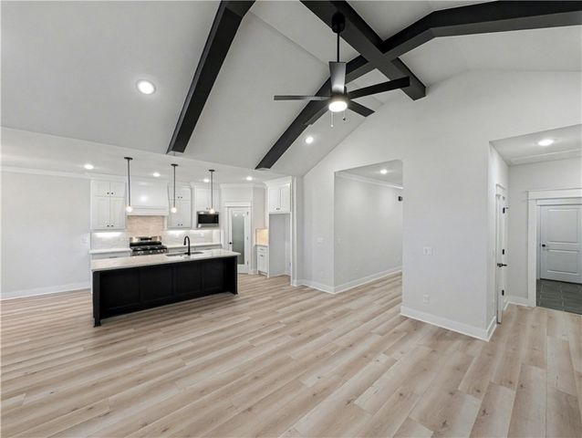 7842 Scenic Valley Avenue, Springdale, AR 72762