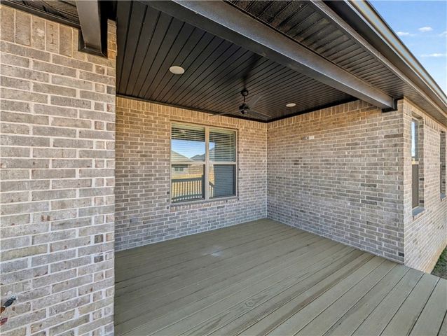 7842 Scenic Valley Avenue, Springdale, AR 72762