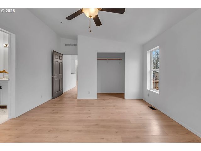 15174 Se 122ND Ave 87, Clackamas, OR 97015