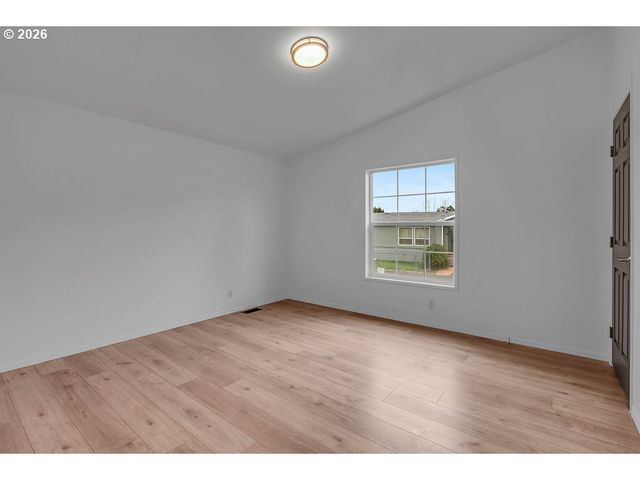 15174 Se 122ND Ave 87, Clackamas, OR 97015