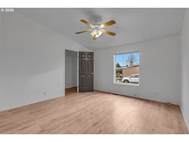 15174 Se 122ND Ave 87, Clackamas, OR 97015