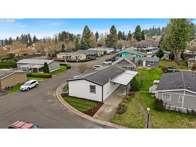 15174 Se 122ND Ave 87, Clackamas, OR 97015