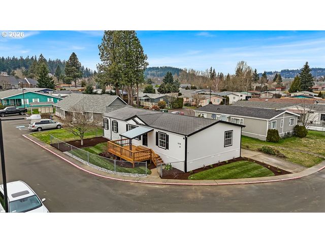 15174 Se 122ND Ave 87, Clackamas, OR 97015