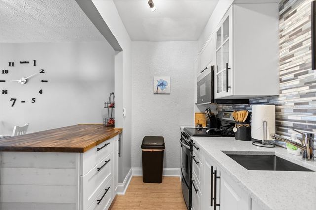 3443 CLARK ROAD 242, Sarasota, FL 34231