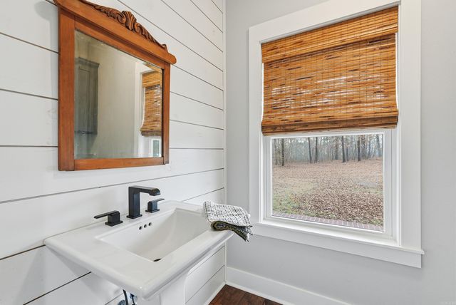 55 Bonita Drive, Perryville, AR 72126