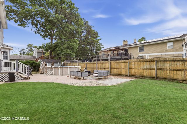 1032 Birmingham Avenue, Toms River, NJ 08757